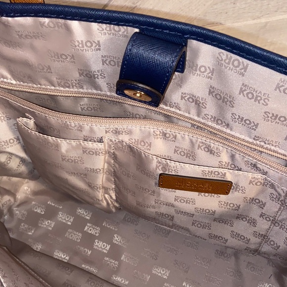 Michael Kors Blue and White Striped Tote - Picture 4 of 7
